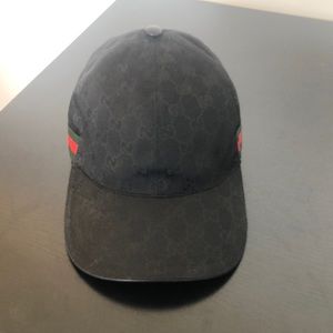 Gucci GG hat